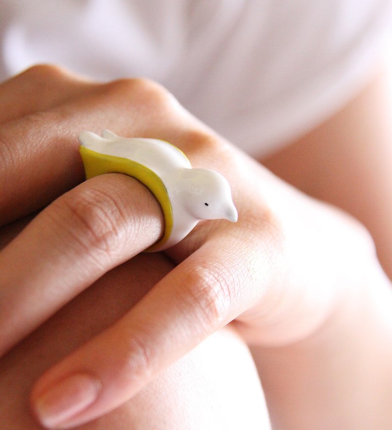 Bird Woodland Ring - 戒指 - 其他金属 金色