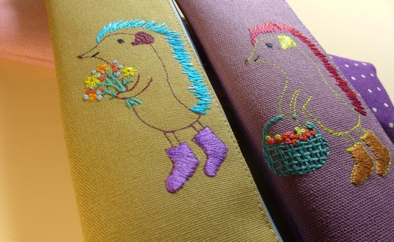 吃饭家伙*刺绣环保筷/餐具袋(附竹汤匙/筷子)*小刺猬* - 筷子/筷架 - 绣线 