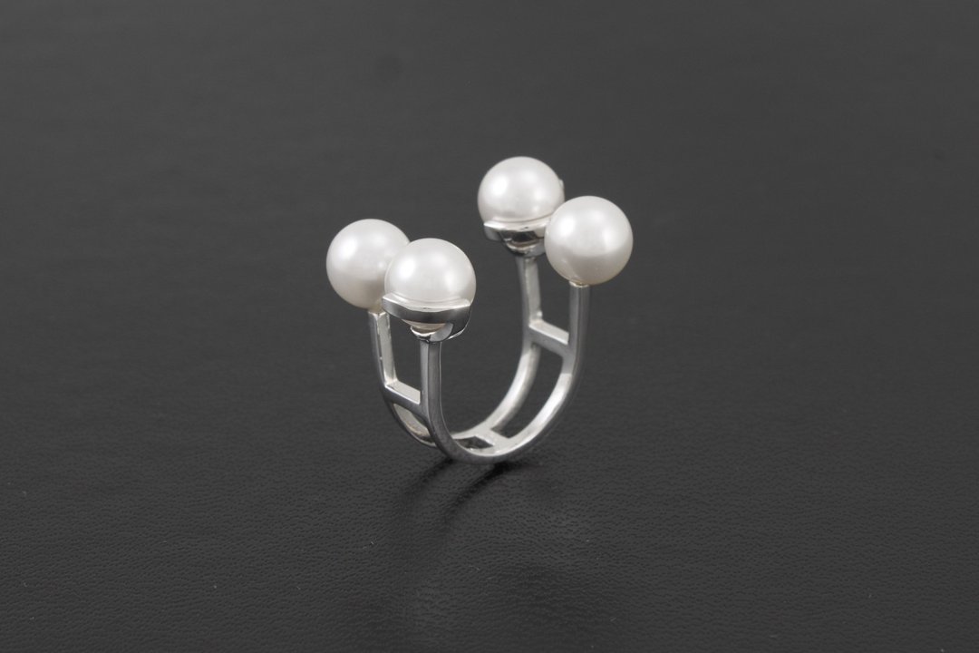 Quartet Pearl Ring - white gold - 戒指 - 其他金属 灰色
