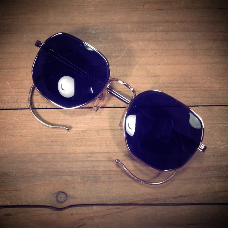 [ 老骨头 ] 早期 金色 五角 复古后勾式 金属镜框  古董 vintage 古着H - 眼镜/眼镜框 - 其他金属 黑色