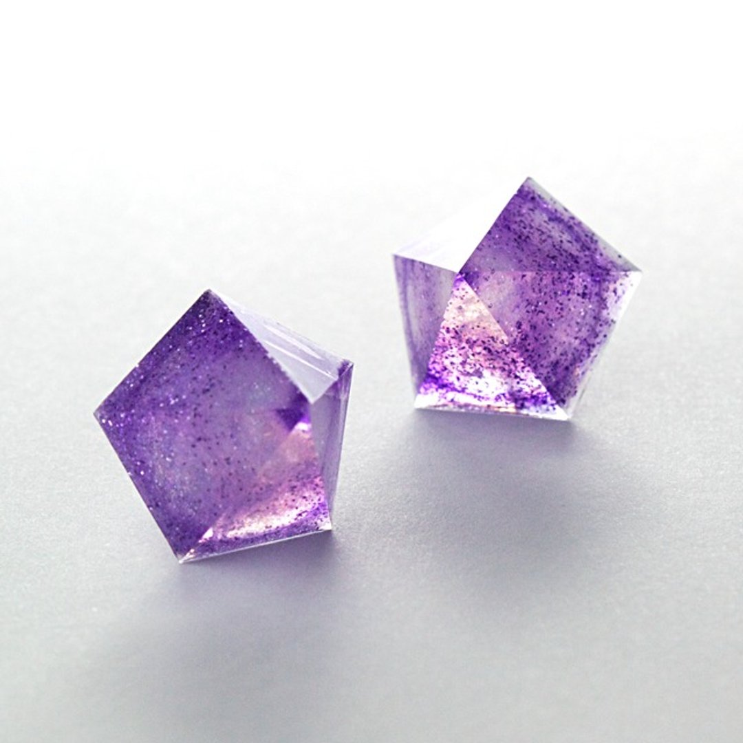 Pentagon earrings (wine) - 耳环/耳夹 - 其他材质 紫色