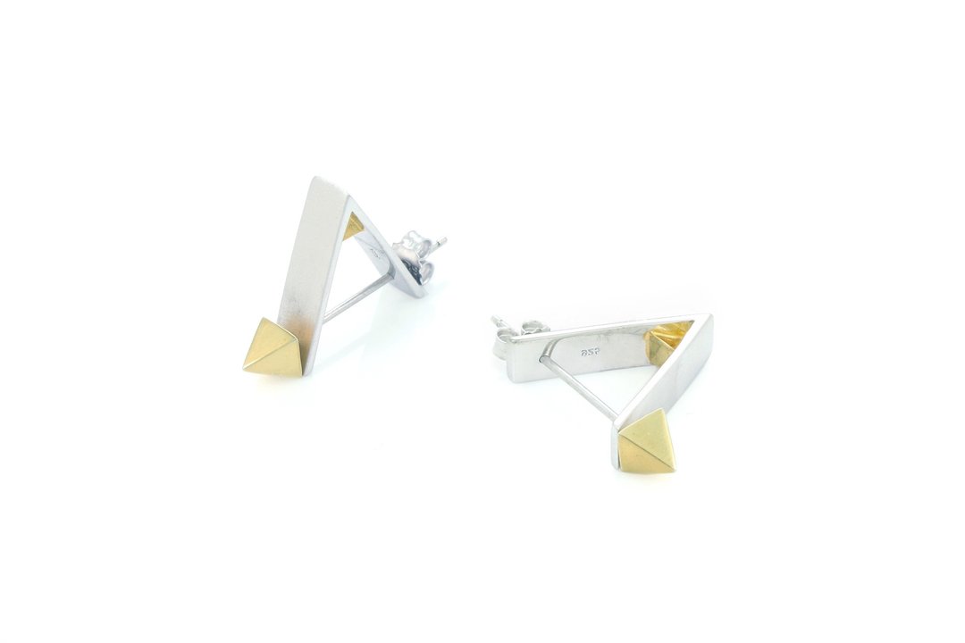 TRI Earrings - sterling silver - 耳环/耳夹 - 其他金属 