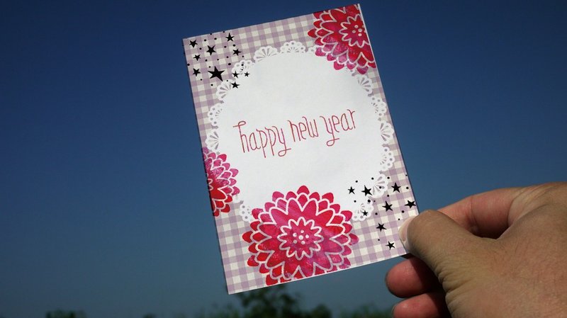 中文名称☆° 洛可可草莓 WELKIN手创 °今年还不错新年快乐手工明信片-蕾丝印花 - 卡片/明信片 - 纸 