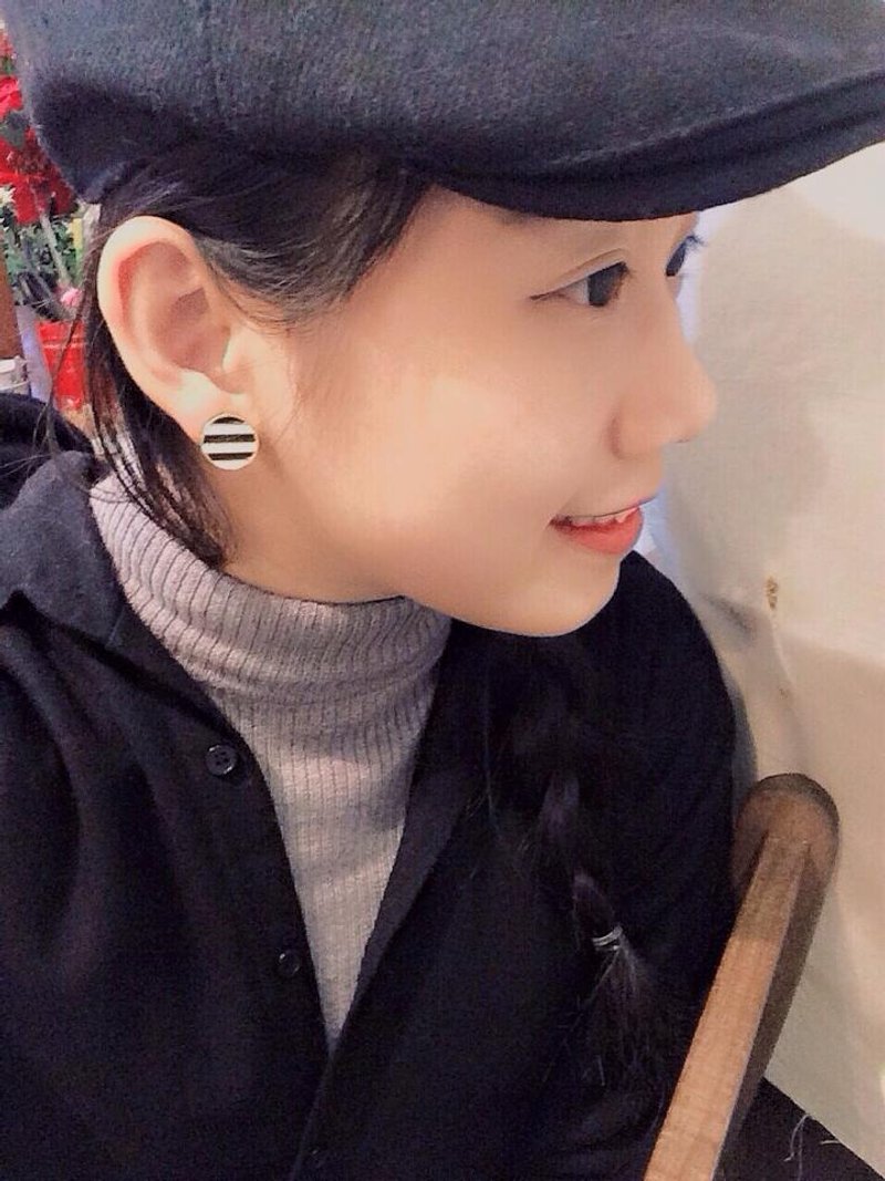 横条 点点  夹式耳环 - 耳环/耳夹 - 其他金属 黑色