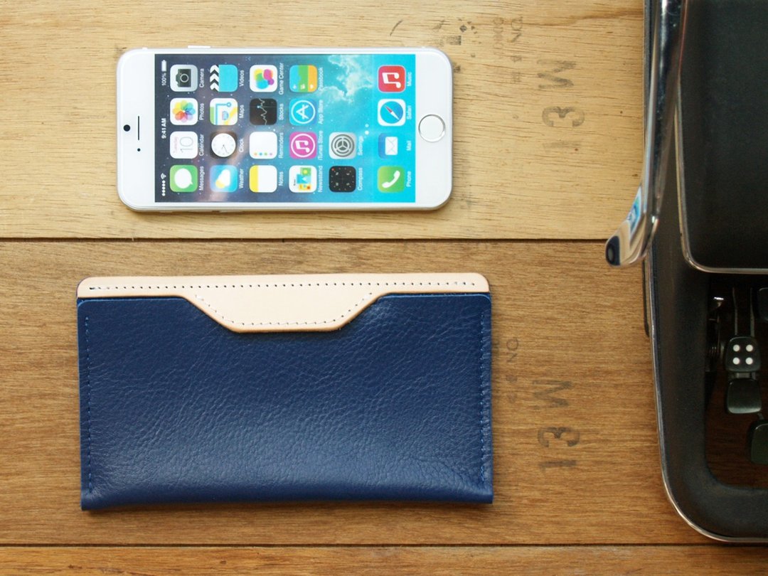 iPhone 8- Deep Ocean 手工真皮手机套(免费刻印英文名/礼物包装) - 电脑配件 - 真皮 蓝色