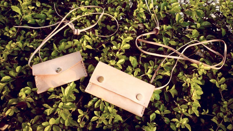 WeWii | 城市记忆名片夹 悠游卡夹 | 多款颜色可免费压制名字 可客制化 - 证件套/卡套 - 真皮 金色