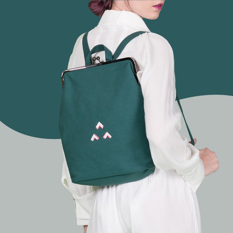【旅行|畢業禮物】YIZISTORE 後背包 口金双肩包帆布双肩包 - 后背包/双肩包 - 其他材质 多色