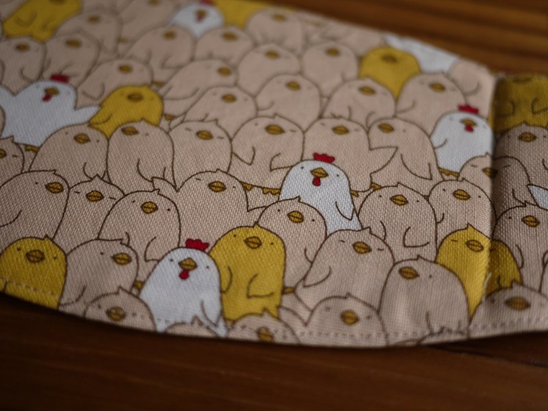 【Katie．C 凯蒂．心．手感生活】手作口罩=小鸡开周会 - 口罩 - 其他材质 粉红色