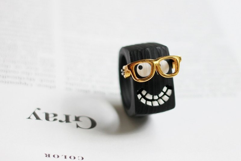 Kangaroom : John : Gold - 戒指 - 防水材质 黑色