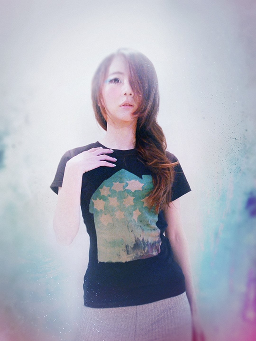 COME HOME / T-Shirt (黑) - 女装 T 恤 - 棉．麻 黑色