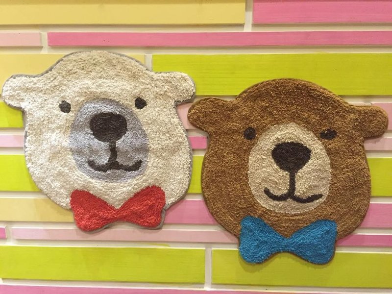 【预购中】☆动物头壳系列 --- 熊熊地垫☆(红蝴蝶结 白脸) - 摆饰 - 棉．麻 多色