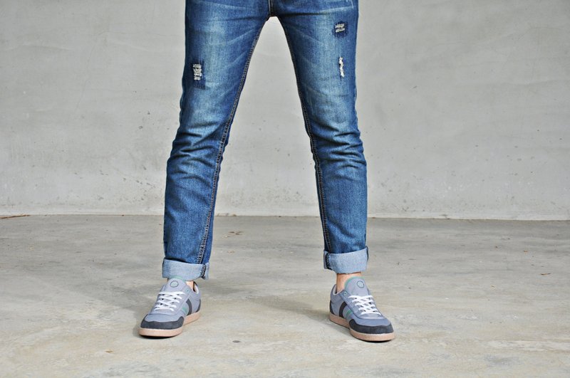 宝特瓶制休闲鞋  Opale休闲系列   城市灰  男生款 - 男款休闲鞋 - 环保材料 灰色