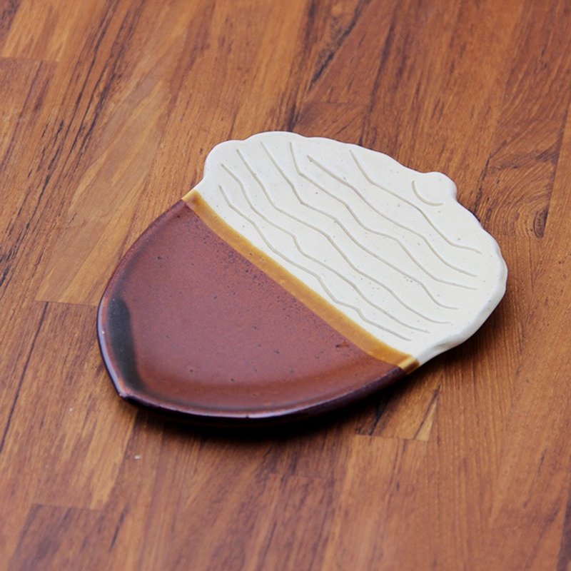 日本制=栗果蛋糕盘 - 浅碟/小碟子 - 其他材质 咖啡色