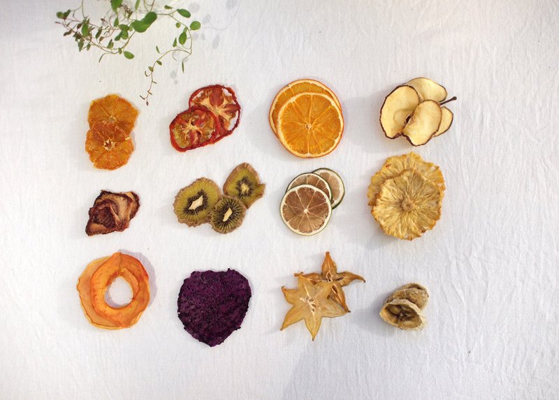 微田水气*女生爱自己/全系列果干礼盒/可定制 - 水果干 - 其他材质 多色