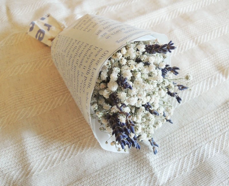 微甜圈 柔柔 轻感 春日-南法 普罗旺斯 进口薰衣草香 满天星 迷你小花束 干燥小花束 婚摄 自助婚纱 - 植栽/盆栽 - 植物．花 蓝色