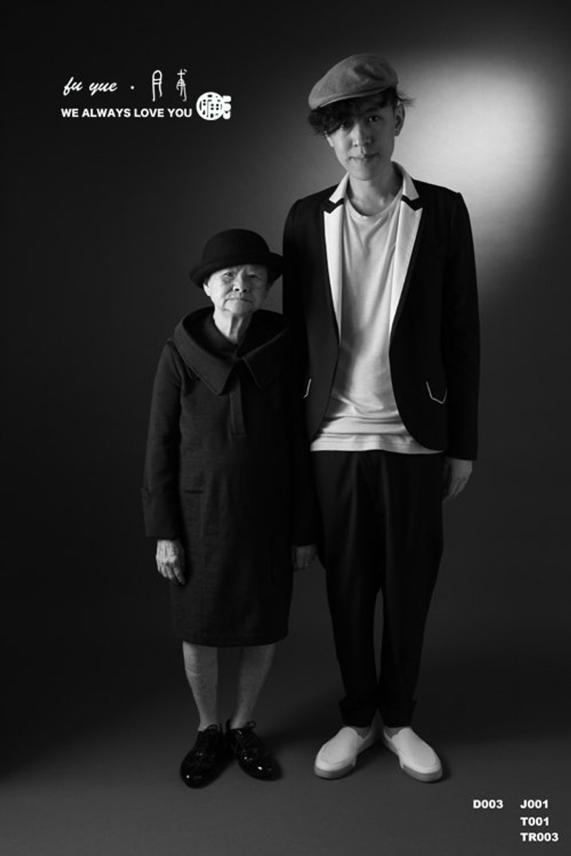 [甫月 fu yue] 带帽上衣式佯装 D003 - 洋装/连衣裙 - 其他材质 