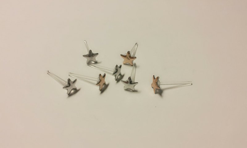 星星耳环 - 耳环/耳夹 - 其他金属 多色