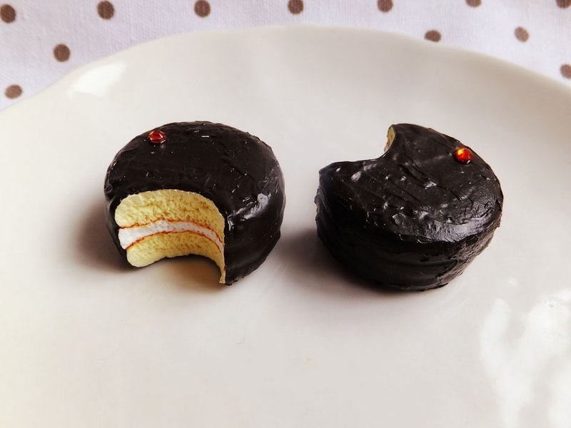 巧克力派磁铁-甜点黏土 - 冰箱贴/磁贴 - 其他材质 咖啡色