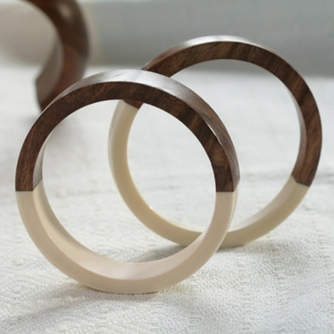 Naveena Wood Bangles 芒果木手环 - 手链/手环 - 其他材质 卡其色