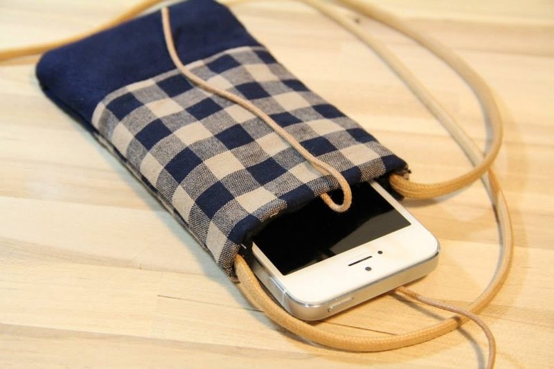 坎佩尔系列｜格子城市｜手机袋 - 手机壳/手机套 - 棉．麻 蓝色