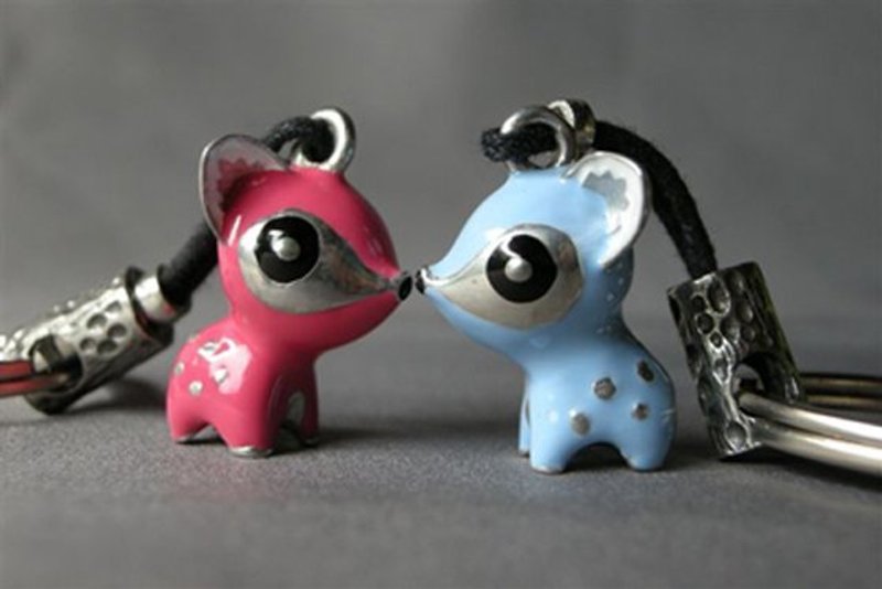 亲爱的小鹿。钥匙圈  桃红与天空蓝一对 - 其他 - 其他金属 