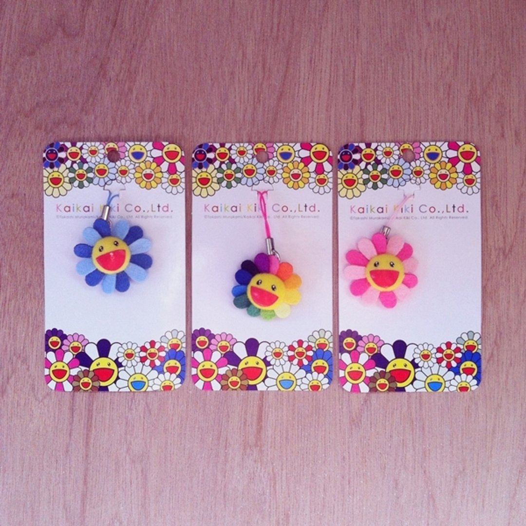 村上隆： Kaikai Kiki Flowers 微笑小花吊饰 - 其他 - 其他材质 多色