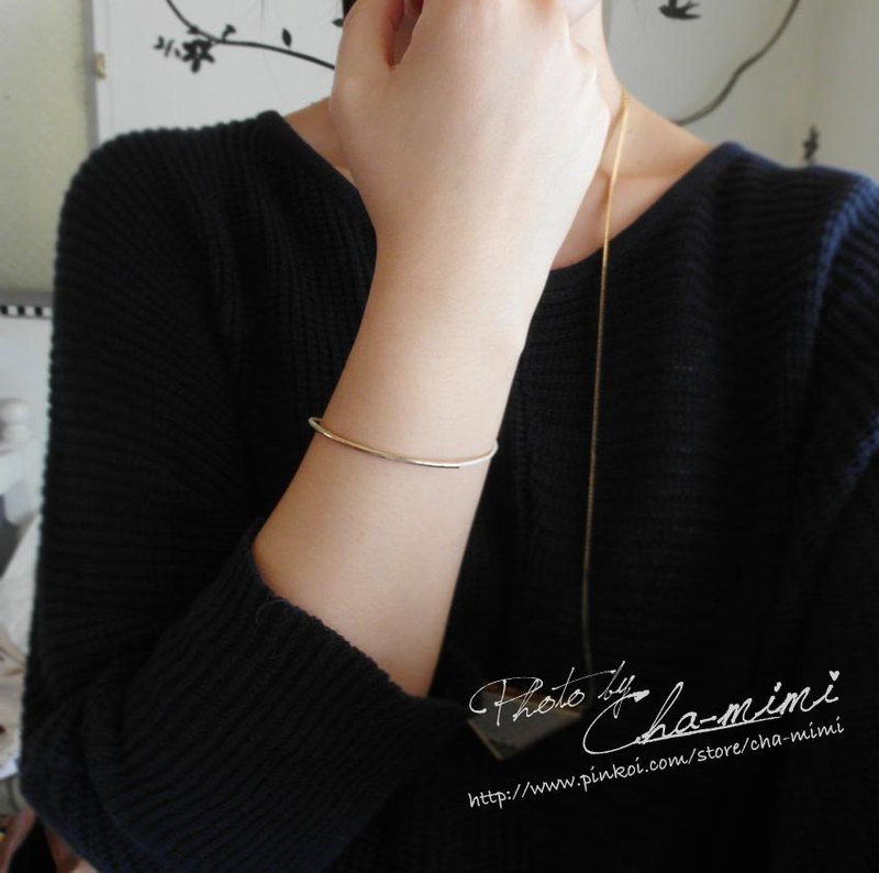 Cha mimi。简单就是美。金色微笑设计感蜡绳手炼/环 - 手链/手环 - 真皮 红色