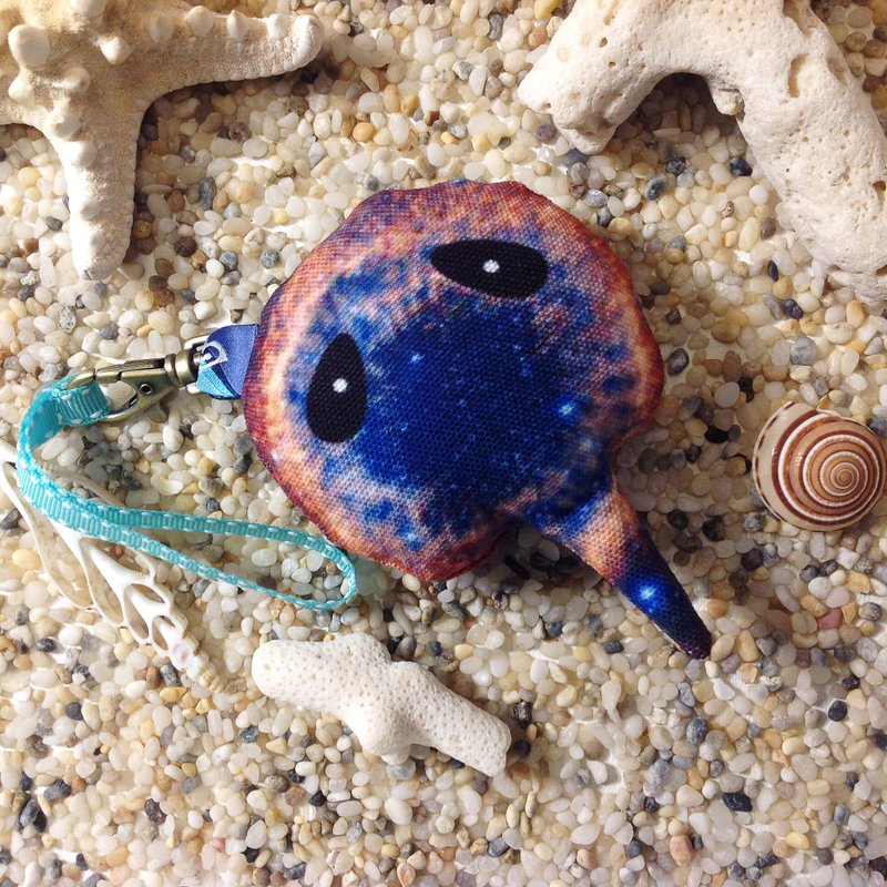 【魟鱼小吊饰/钥匙圈】宇宙之星魟B#双面 - 钥匙链/钥匙包 - 其他材质 多色