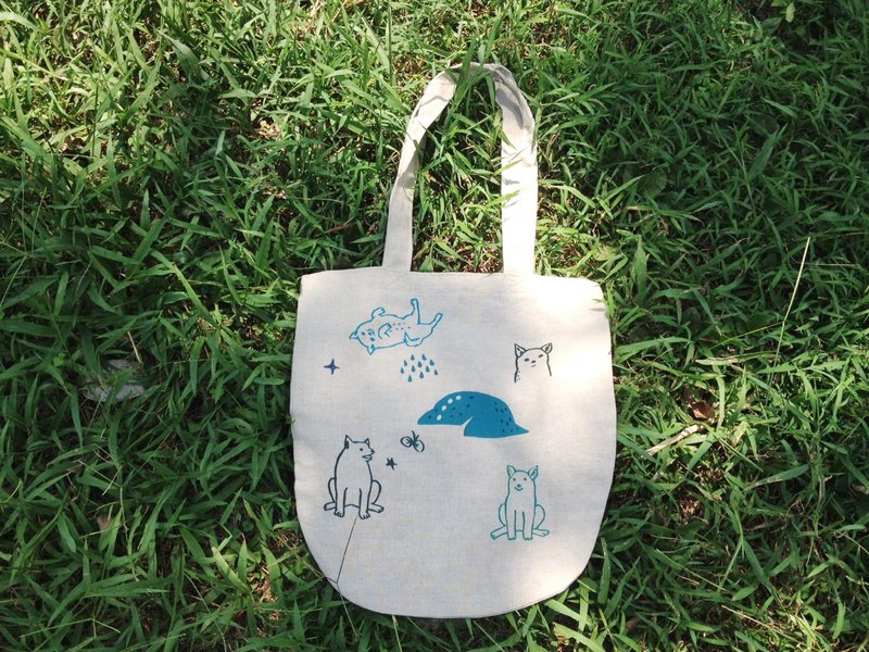 和你一起的风景＿棉麻舒服肩背包 - 侧背包/斜挎包 - 其他材质 卡其色