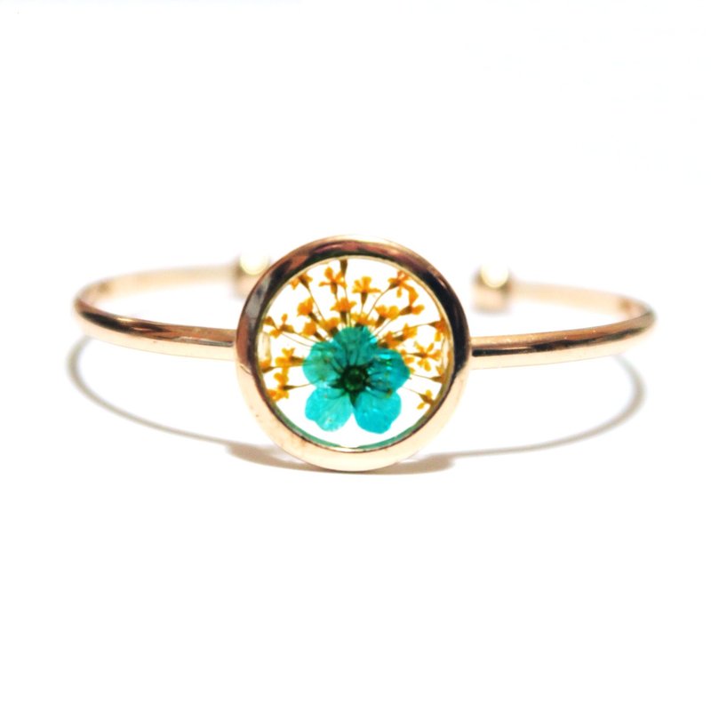 REVERIE JEWELLERY - Golden Frame Bangle (透明押花手镯) - 手链/手环 - 其他金属 金色