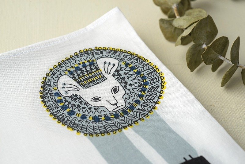 手帕 狮子站在山顶・夜色 -29930-02 - 手帕/方巾 - 其他材质 蓝色