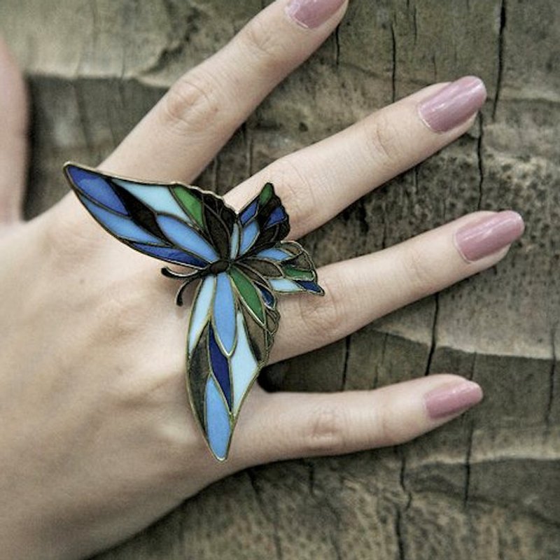 Butterfly blue stand glass ring in brass  ,Rocker jewelry ,Skull jewelry,Biker jewelry - 戒指 - 其他金属 