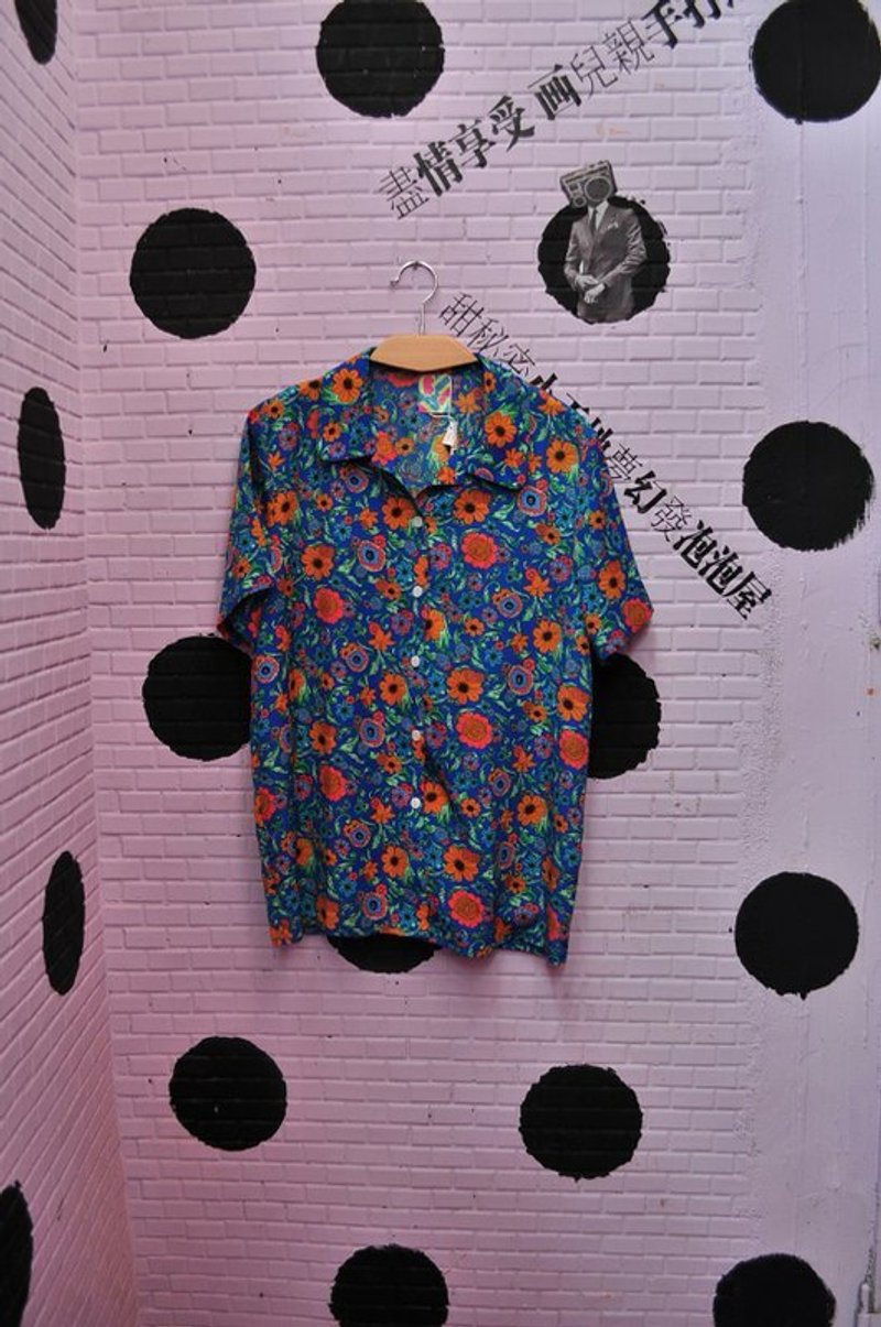 衣袖摇摇．花花好心情衬衫 - 女装衬衫 - 其他材质 蓝色