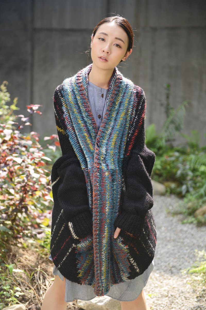 羊毛手织彩虹大衣＿公平贸易 - 女装休闲/机能外套 - 其他材质 黑色