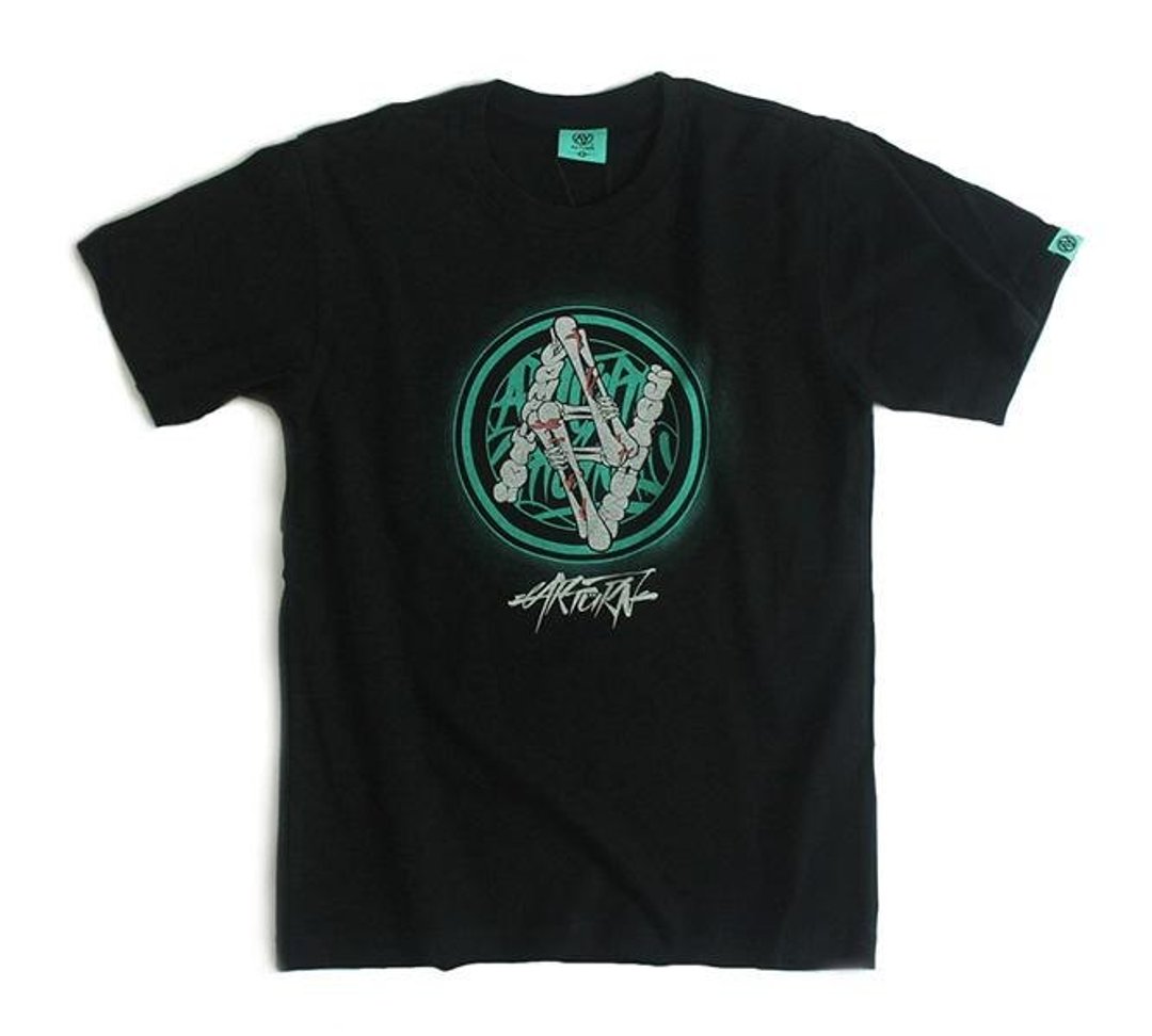 Arturn / Skull Logo Tee - 男装上衣/T 恤 - 棉 黑色