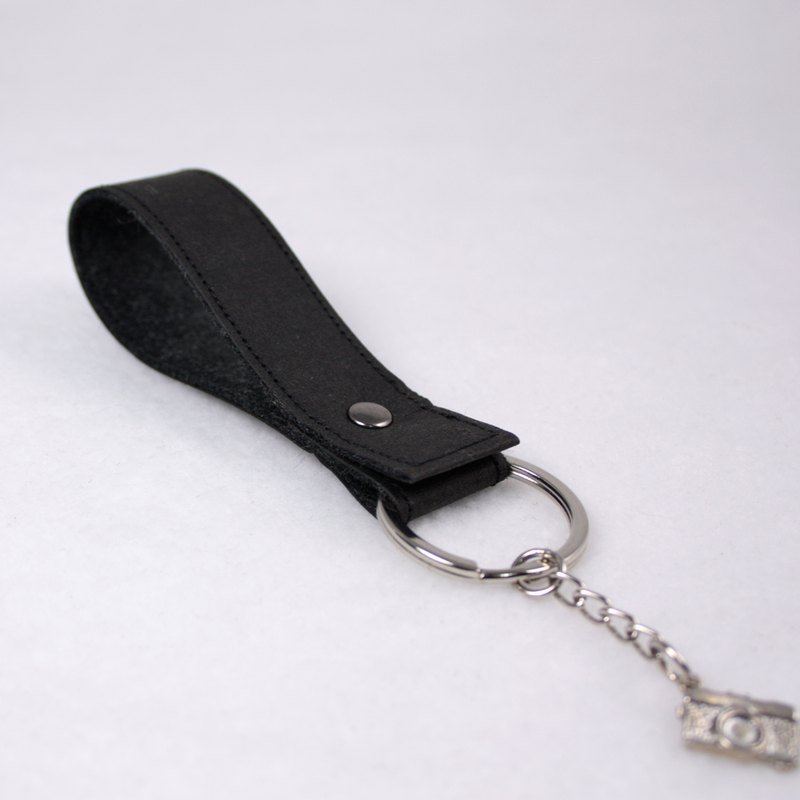 银扁环可水洗牛皮纸 钥匙圈-黑纯手工订制款 - 其他 - 纸 黑色