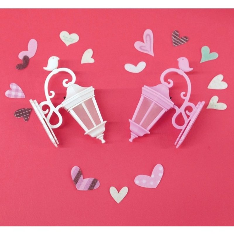 粉红佳人组-温暖壁灯磁铁夹照亮心情组合 (公主粉+清新白) - 冰箱贴/磁贴 - 塑料 多色