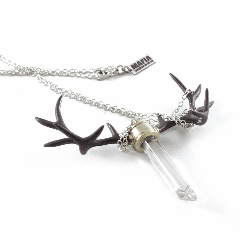 White bronze Stag horn pendant with clear raw quartz stone and oxidized antique color - 项链 - 其他金属 