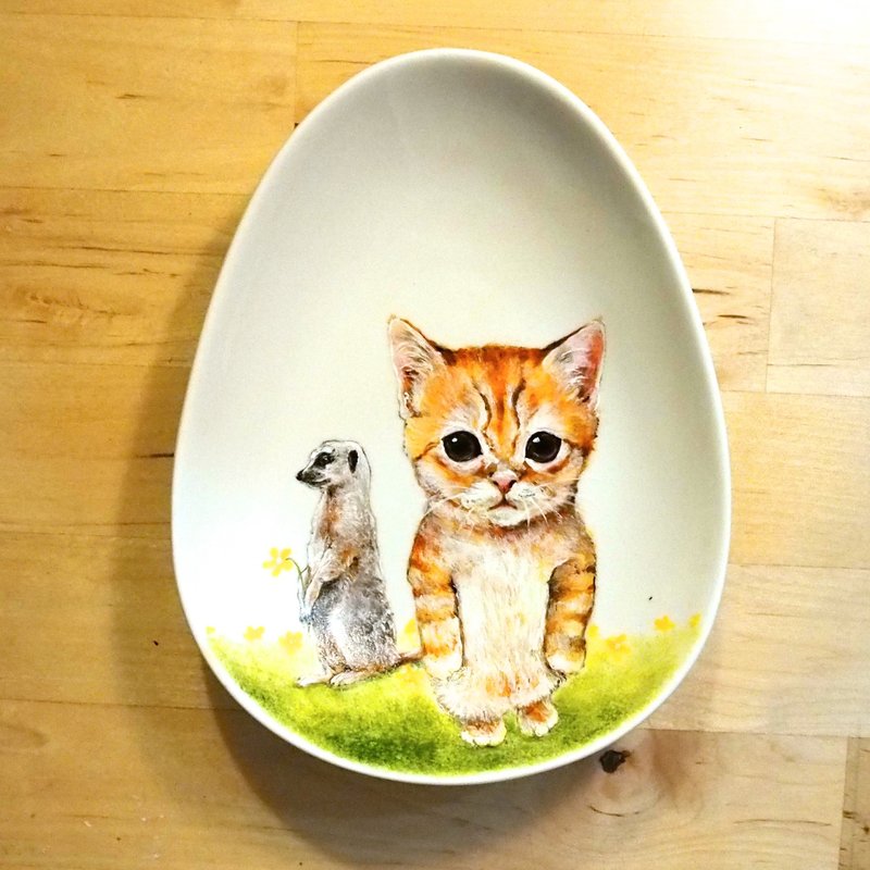 壁挂装饰盘 / 蛋形盘系列－狐獴的花 - 浅碟/小碟子 - 瓷 