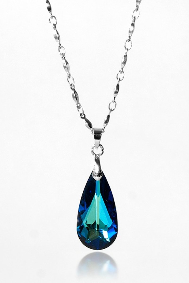 漾彩蓝水滴水晶墬饰 /金属线/串珠/皮革物/手作/ - 项链 - 其他材质 蓝色