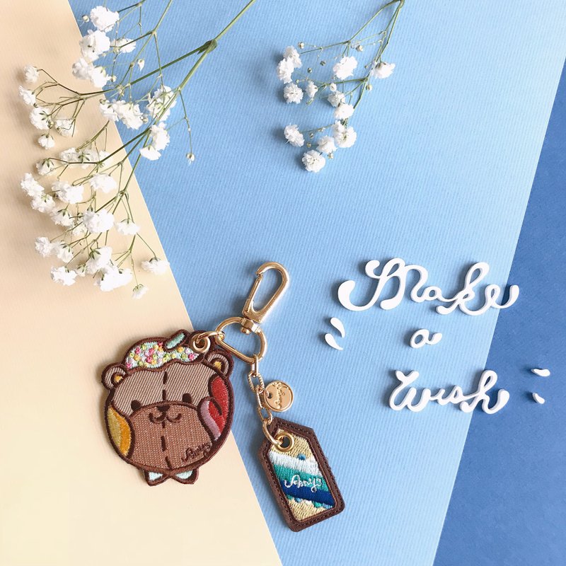 Amy's 花帽熊熊 皮革挂饰x钥匙圈 - 钥匙链/钥匙包 - 绣线 多色
