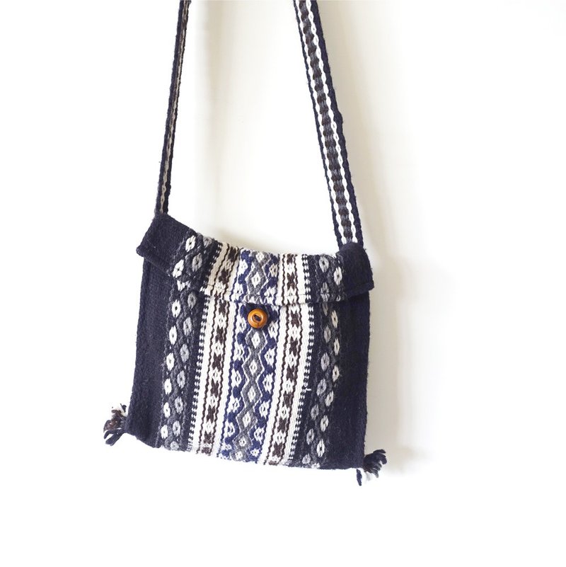 BajuTua /老老民族风/ 部落图腾 二手手织羊毛斜背袋 - 侧背包/斜挎包 - 其他材质 黑色