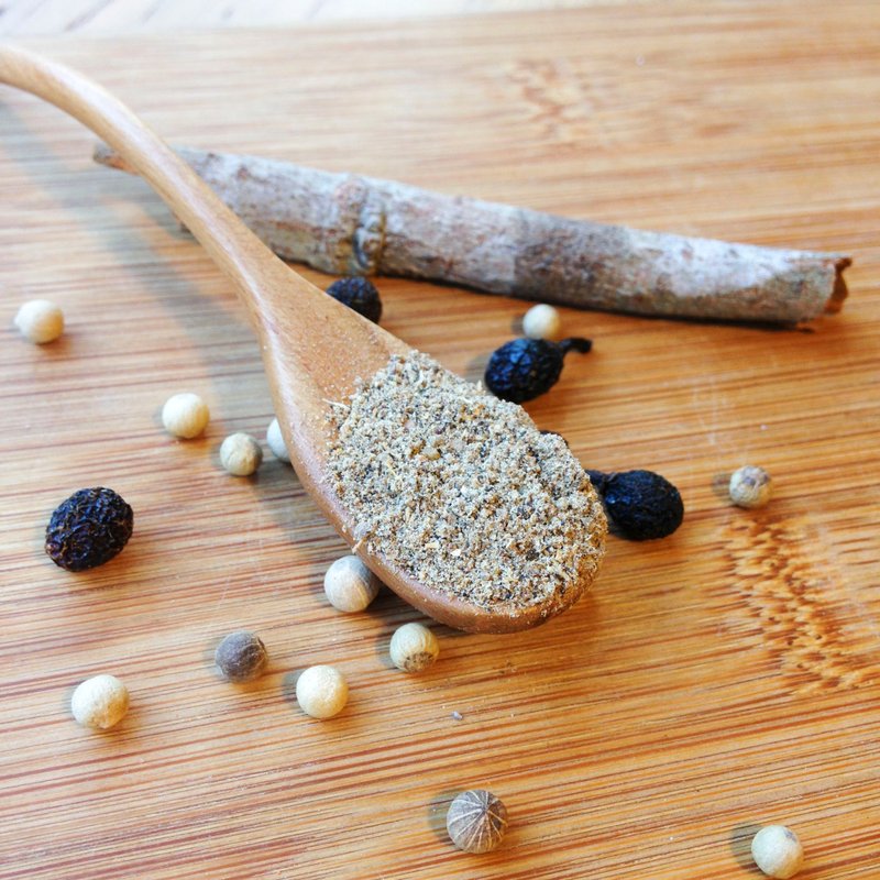 白鸟胡椒盐 25g/罐 - 酱料/调味料 - 新鲜食材 灰色