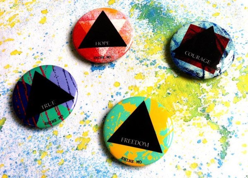 Shine.Mo三角系列胸章Ⅰ - 胸针 - 其他金属 多色