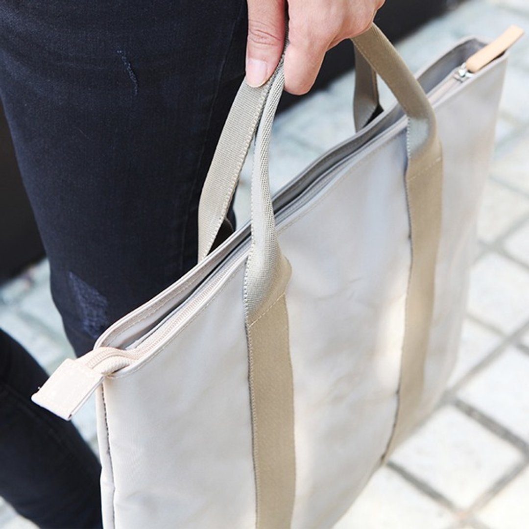 【牛一水佘】韩国 ithinkso 手提电脑包 事务包 BASIC BRIEF TOTE 可放15寸笔电 都会 简约 - 电脑包 - 其他材质 