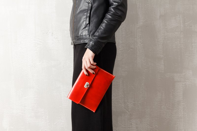 端庄的小姐＿万用皮革包 - 手拿包 - 真皮 