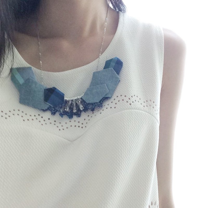 几何学的な/ kkk.necklace。Geometric series - 项链 - 其他材质 蓝色