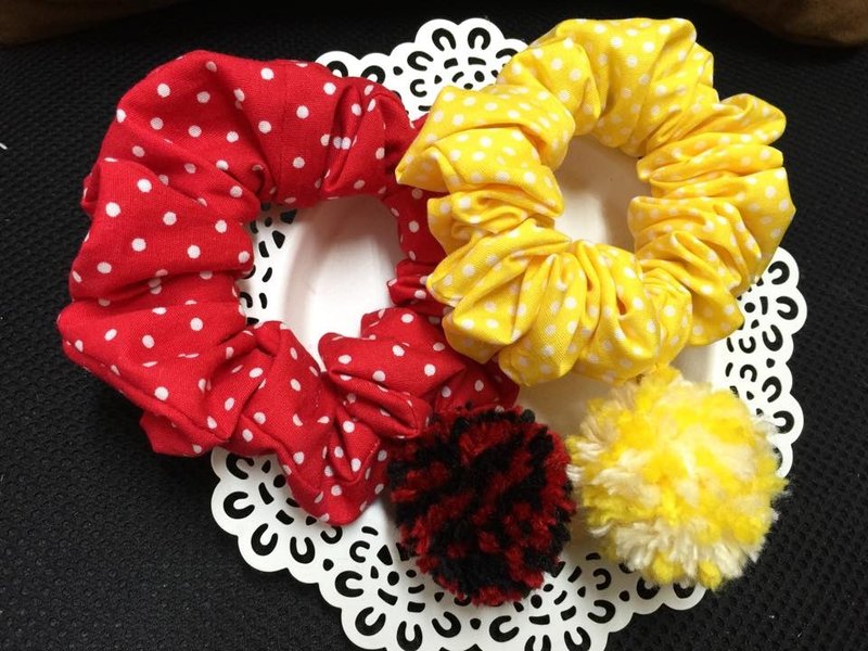 波点毛球甜甜圈 - 发饰 - 纸 红色