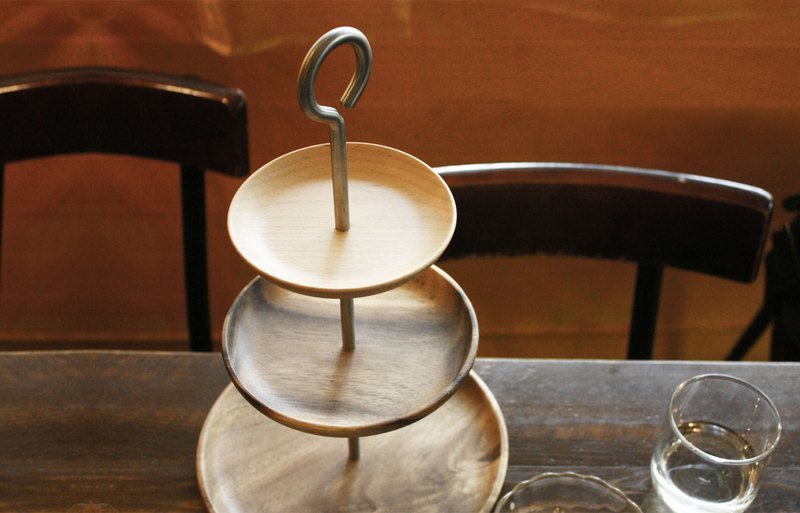 台湾的木头点心盘.甜点架.三层盘.木盘::订制款.可摊平收纳:: - 收纳用品 - 木头 金色