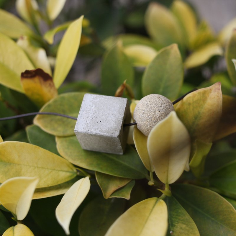 方块拼星球水泥颈链 小王子 圆 球 方型 手作 可刻字 - 颈链 - 防水材质 多色